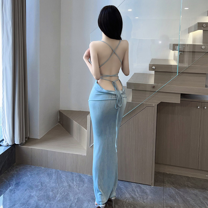 Gege's Elegant and Sexy Backless Tie-Back Long Dress for Parties and Gatherings, Halter Neck Gown