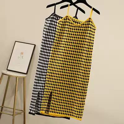 Ge Gejia 2021 summer new fashion net red plaid wild mid-length split knitted sundress E410