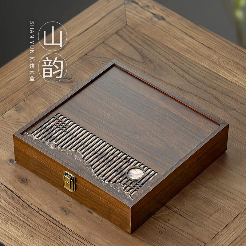 宫廷美学珍藏：《清宫戏画》双层楠木盒精装版，带你领略皇家艺术魅力✨