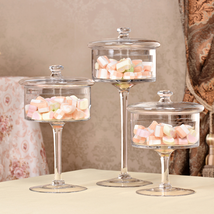 European-Style Transparent Glass Cake Plate, Candy Jar, High-Footed Tray, Dust Cover, Wedding Creative Display, Dessert Table Decoration European-Style Transparent Glass Cake Plate, Candy Jar, High-Footed Tray, Dust Cover, Wedding Creative Display, Dessert Table Decoration