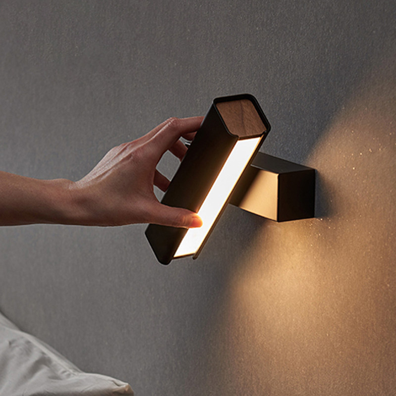 Full spectral wall lamp can rotate bedroom headlamp 2023 new master bedroom lamp modern simple Japanese staircase lamp