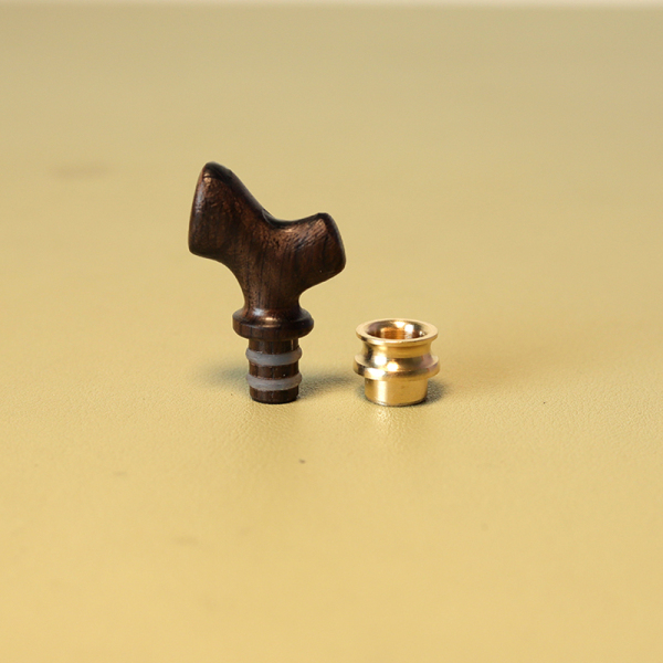 New Wine Gourd Stopper, Anti-Leakage Wine Pot Sealing Ornament, Special Antler-Shaped Mini Solid Wood Stopper with Inlay Accessories