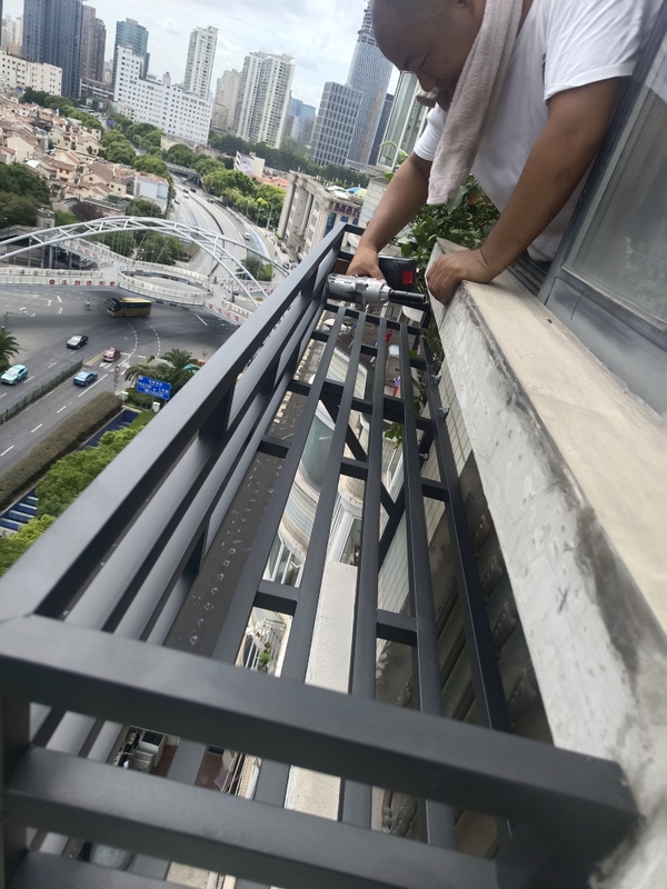 Stainless Steel Painted Balcony Flower Stand, Hanging Balcony Flower Stand, Window Sill Outdoor Flower Pot Stand, Railing Stainless Steel Painted Balcony Flower Stand, Hanging Balcony Flower Stand, Window Sill Outdoor Flower Pot Stand, Railing