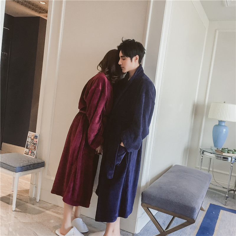 Đồ ngủ cỡ lớn nữ chất béo mm200 kg cotton mùa đông san hô nhung vài chiếc áo ngủ flannel nam cá tính phục vụ nhà dài đồ ngủ cặp