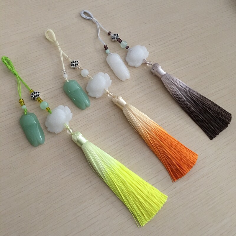 Brooch Female Clothing Natural Jade Medullary Ornament Streaming Suo Ears Cotton Numb Robe Accessories Chinese Style Qipao Press Flap Pendant