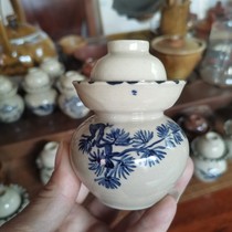 Jianshui purple pottery coarse pottery blue and white clay toothpick jar tea pet jar honey jar tea table decoration inner height about 5 5cm