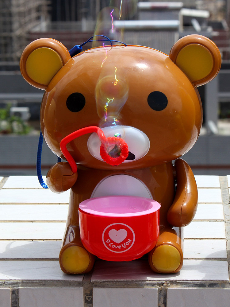 Bear bubble machine girl heart fully automatic electric bubble blowing artifact does not leak children's male toy bubble liquid