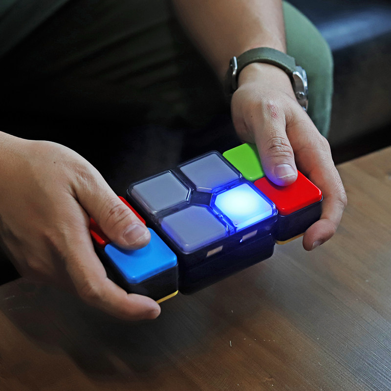 100 Variable Magic Square Electronic Music Game Light Fun Infinite Decompression God Tetris Squares Puzzle children's toys
