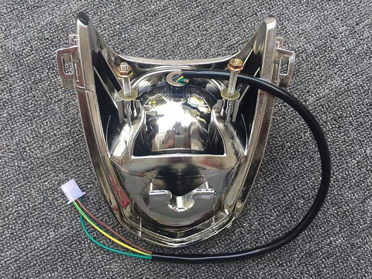 Đường chạy hình GSX125 Sai Chi Firebird Jun Wei Jun Chi Xe máy Đèn hậu Lắp ráp Phanh nhẹ Đèn đuôi hội giá đèn pha xe vision
