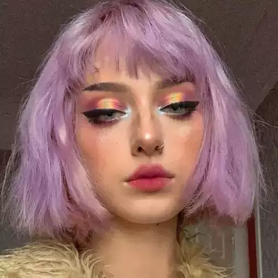 Water dance purple wig female short hair cool handsome color Net Red Anchor fashion natural European and American tide color New wig