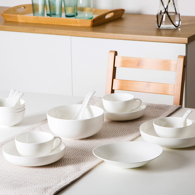 Jingdezhen bowls of ipads plate suit small configuration practical high temperature porcelain tableware in household style of suit