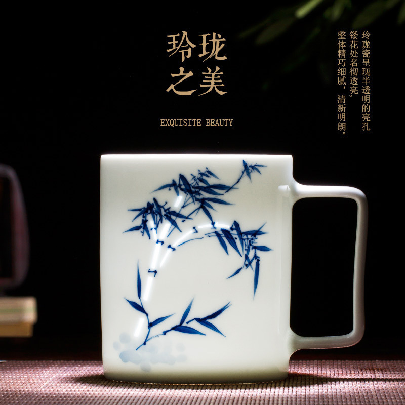 Jingdezhen blue and white and exquisite ceramic household cup tea cup suit men and women creative manual hand - made tea set