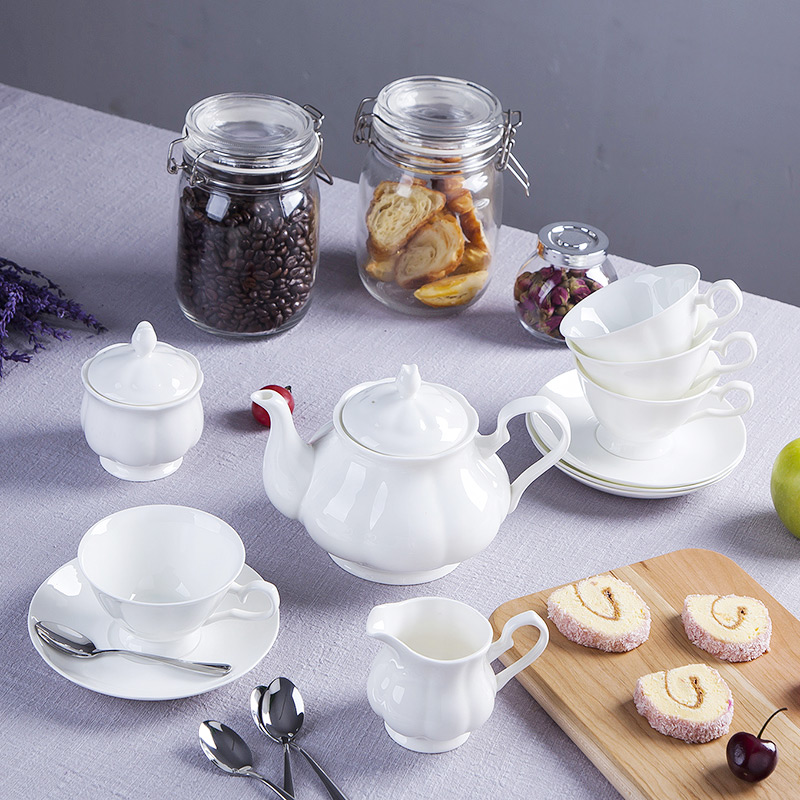 Jingdezhen British ceramic coffee cup pot suit creative white ipads China coffee cups and saucers spoon set