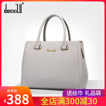 Womens bags 2020 new leather womens bags fashion brand 4050-year-old middle-aged mother mother atmospheric handbag