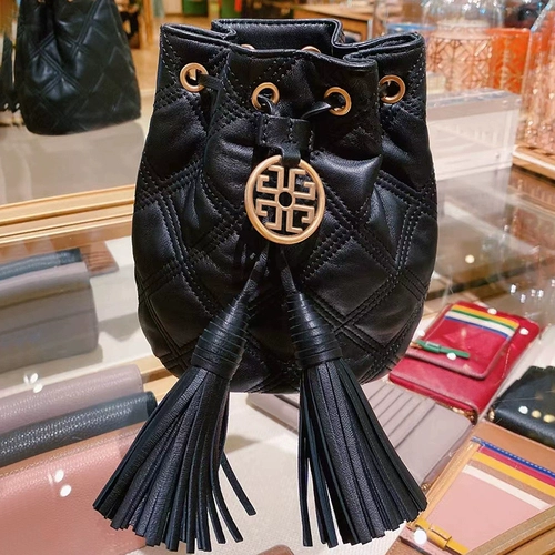 Shanghai Warehouse Spot Duty Free Discount Zone Little Red Master рекомендуется 2022-089 Новый кожаный пакет N8