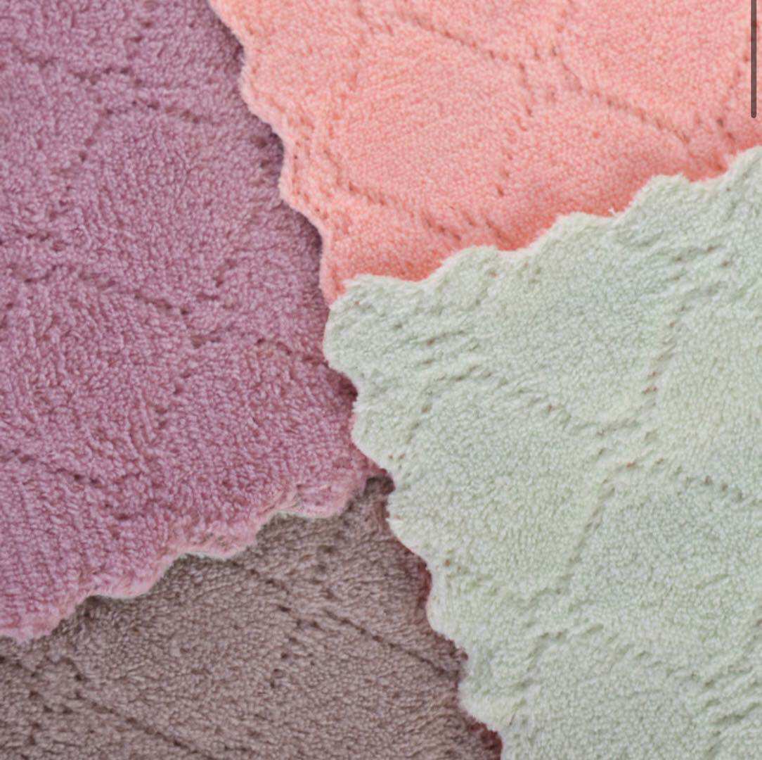 1 yuan 2 yuan 3 yuan hair rhyme dish cloth coral velvet two-color rag 16*17 color random