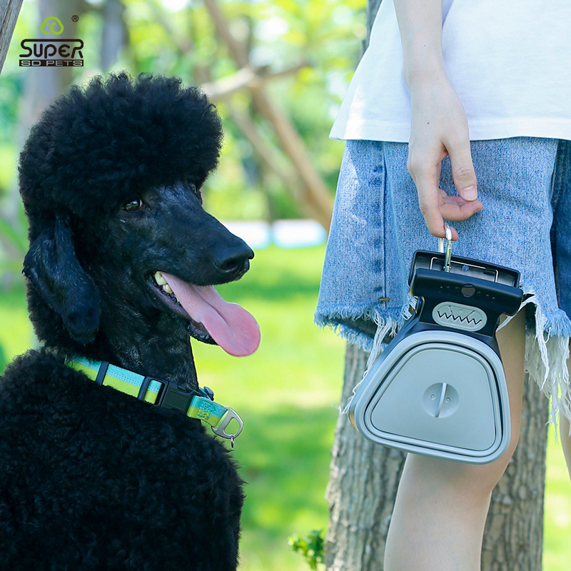Hupu Dog Poop Scooper, a Portable Tool for Picking up Dog Waste When Walking the Dog, with Garbage Bags and Pet Waste Disposal Supplies Hupu Dog Poop Scooper, a Portable Tool for Picking up Dog Waste When Walking the Dog, with Garbage Bags and Pet Waste Disposal Supplies