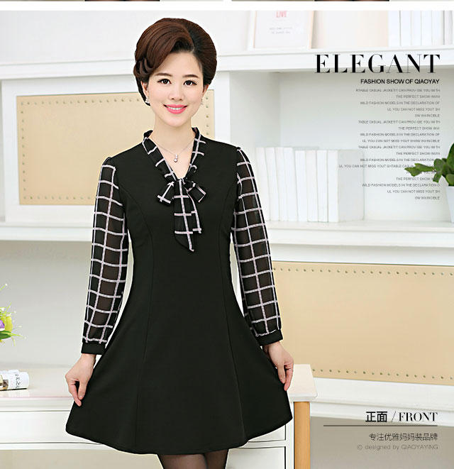 Phụ nữ trung niên mùa thu váy mẹ cộng với váy nhung Nữ trung niên dài tay cỡ lớn đáy váy dài tay áo kiểu u50