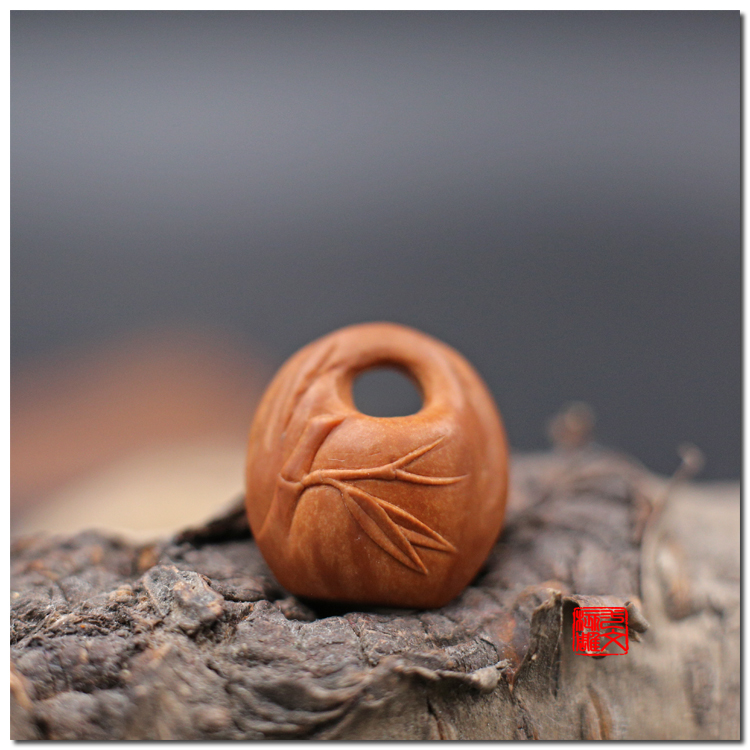 Yiwen Core Carving Dragon Pattern Peach Core Carving Boutique Flower Basket Carved Bamboo High-End Customization