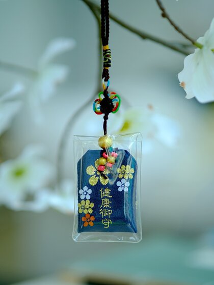 Hangzhou Yushou auspicious good luck and health ashore safety amulet amulet sachet bag pendant car pendant gift