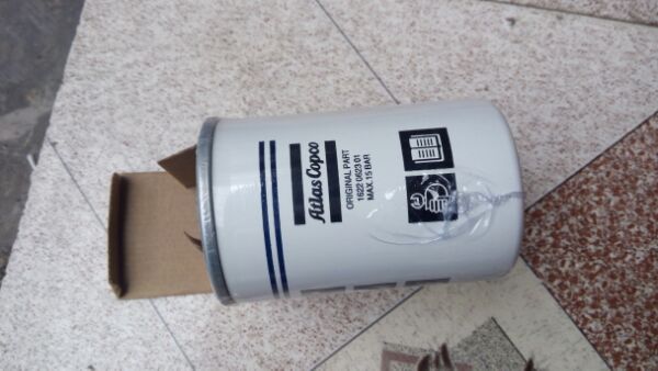 Atlas 1622052300 1622062301 1622062300 1622062300 screw rod air compressor oil & gas separator