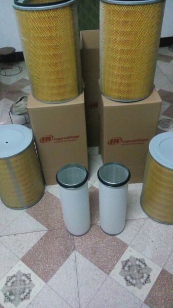Ingosoran 92035948 92035455 Air Filter Core Style Air Filter SCREW ROD AIR PRESSURE OIL FILTER