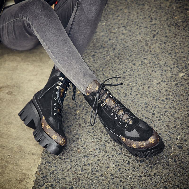 2021 autumn and winter new Martin boots, women's short boots, British style, thick bottom, thick heel, high heel, European and American motorcycle boots, leather