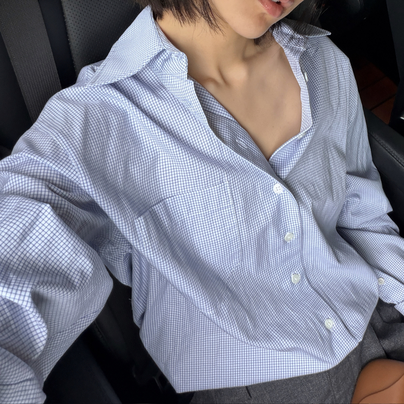 Romi Studio Pure Cotton Drapey Blue and White Fine Plaid Loose Shoulder-Length Shirt Rwdssu1877