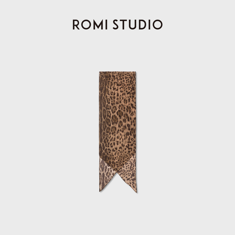 Romi Studio Mulberry Silk Light and Flowing Old Money Style Leopard Print Scarf Silk Scarf Rwdrlu4995