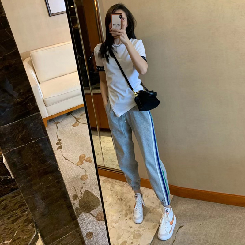 Casual Sports Suit Women Summer 2022 New Fashion Foreign Fried Street Display Slim Running Bunch Pants Two Sets