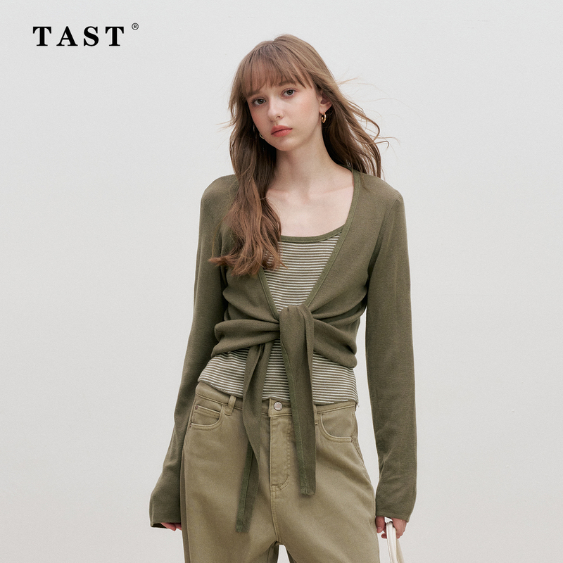 Tast Tea Brown Knitted Cardigan for Women 2026 Autumn New Loose Slimming Long-Sleeve Blouse Striped Camisole Inner Wear Tast Tea Brown Knitted Cardigan for Women 2026 Autumn New Loose Slimming Long-Sleeve Blouse Striped Camisole Inner Wear