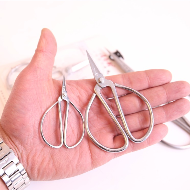 Wang Wuquan household old-fashioned scissors white iron traditional forged stainless steel size kitchen industrial leather rubber scissors