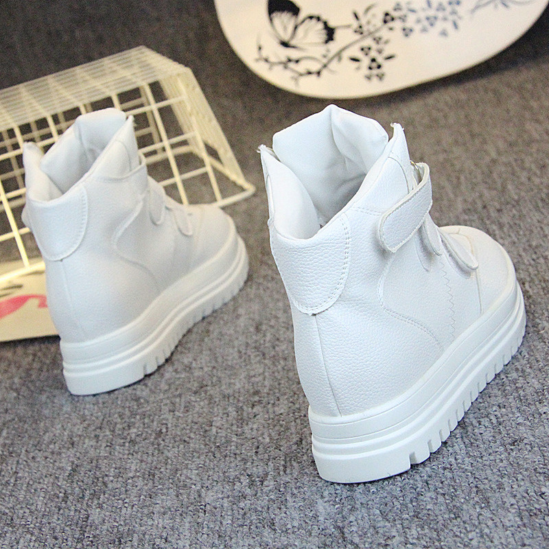 Hip-hop women shoes tide 2020 Autumn new white shoes Street shooting sneakers student board shoes