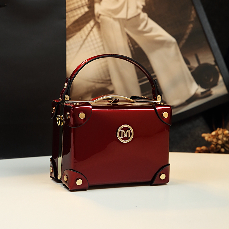 Mini Box Small Bag 2026 New Fashion High-End Niche Design Genuine Leather Women's Bag Crossbody Handbag Trendy