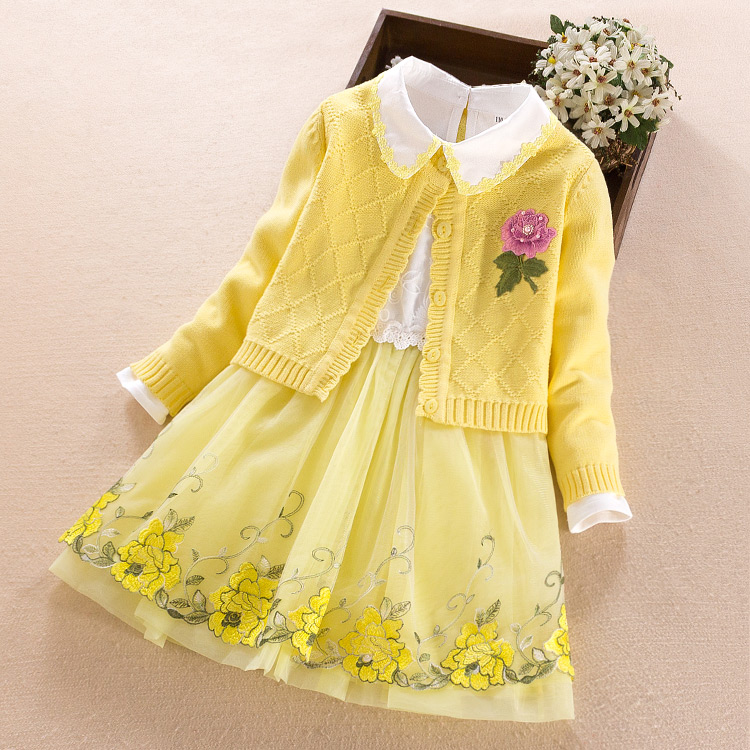 Cô gái mùa xuân và mùa thu Dresses 2020 mới của Hàn Quốc phiên bản của phong cách thời trang công chúa trẻ em áo len dài tay váy hai mảnh bộ.