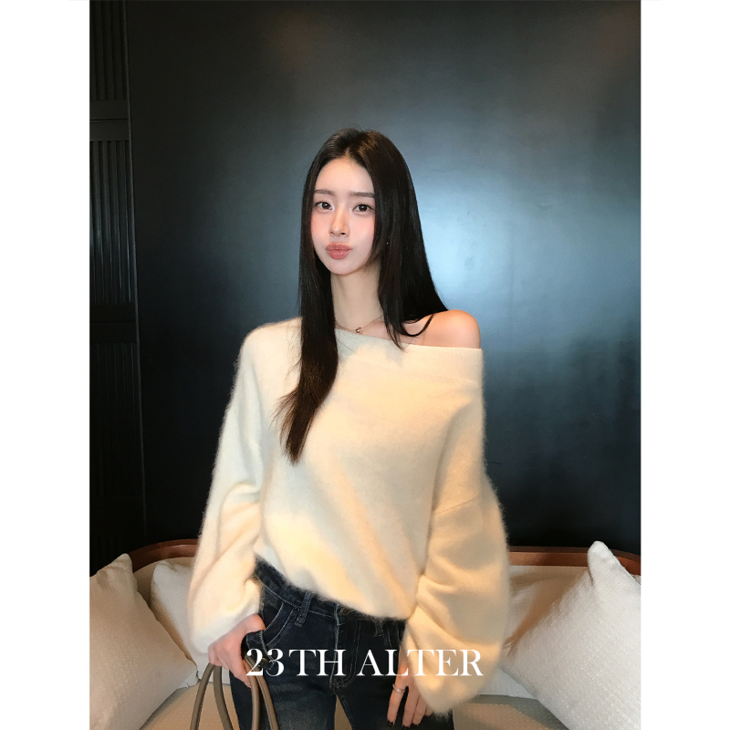 23Th Atmospheric Soft Mohair One-Shoulder Sweater, Lazy and Loose-Fitting Drop-Shoulder Knit Top 23Th Atmospheric Soft Mohair One-Shoulder Sweater, Lazy and Loose-Fitting Drop-Shoulder Knit Top