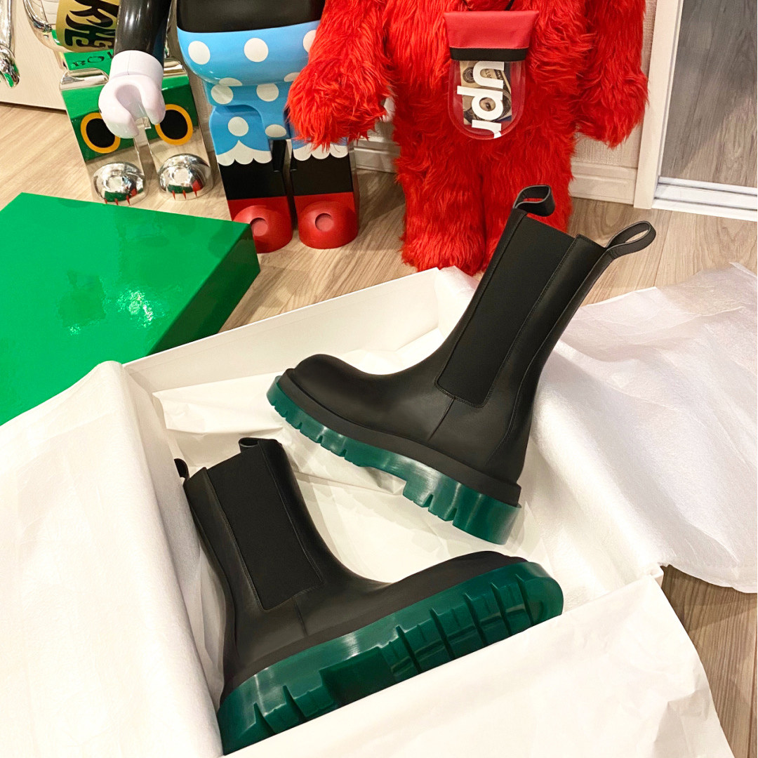 Customized green sole fur thick-soled Martin boots green sole boots in the boots of the knight locomotive boots
