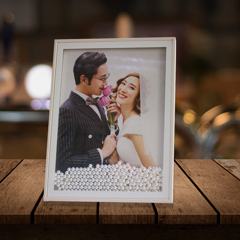 Modern minimalist wedding dress photo swing table solid wood photo frame Korean knot wedding photo Crystal table swing baby camera frame 1012 inch