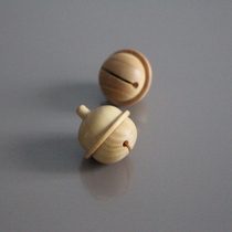 Solid wood Doraemon bell can be unscrewed pendant key chain sweater chain portable aromatherapy essential oil bottle diffuser wood