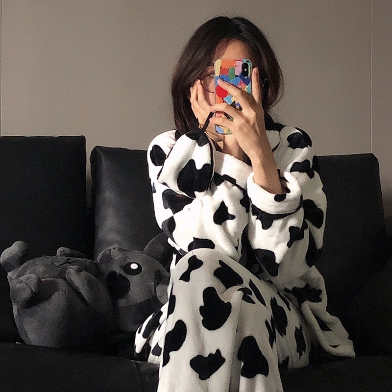 ins Korean Cute Cow Coral Velvet Couple Pajamas for Men and Women in Autumn and Winter Fleece-Lined and Thickeneded Flannel Home Clothes