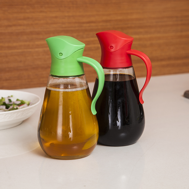 Dapai House automatic clamshell glass oil pot Creative soy sauce sesame oil bottle Kitchen supplies Anti-leakage oil bottle Corrosion resistance