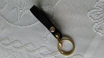 Handmade black through-dyed Italian cowhide keychain Vegetable tanned leather keychain pure first layer cowhide