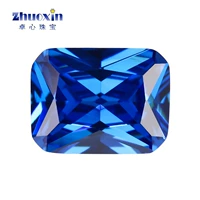 Светло -голубая булочка