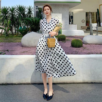 VOGCHAR French retro wave point Hepburn dress female 2022 new summer temperament goddess fan long section