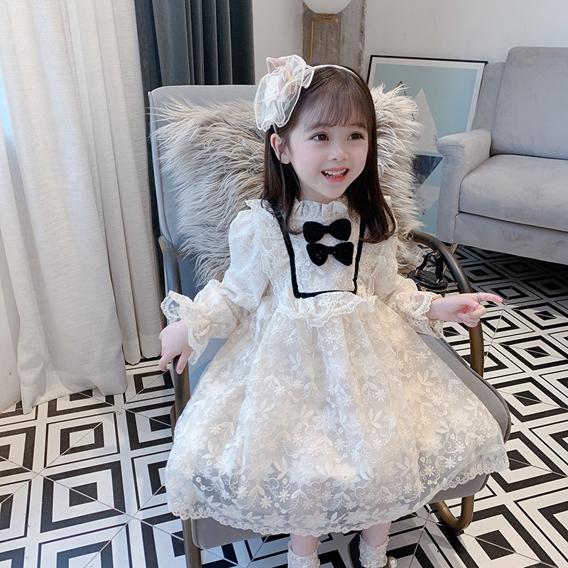 Girls dress spring and autumn style foreign pie baby girls Korean version of white long sleeves mesh lace skirt children's princess skirt