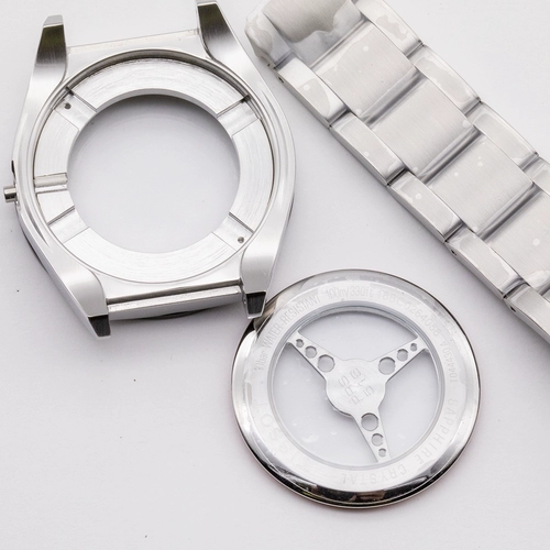 Собранные аксессуары для часов могут быть оснащены спортивными сериями Blue 316 Steel Case можно оснащено швейцарским калибром 2836-2