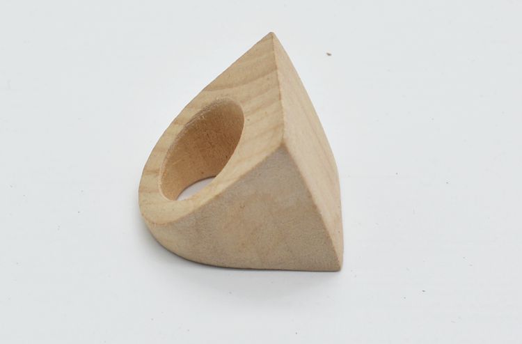 Nhẫn gỗ vuông nhẫn gỗ nữ lốp tóc phôi thời trang hướng dẫn sử dụng DIY nhẫn sơn mài sơn mài nghệ thuật sơn nhan kim cuong
