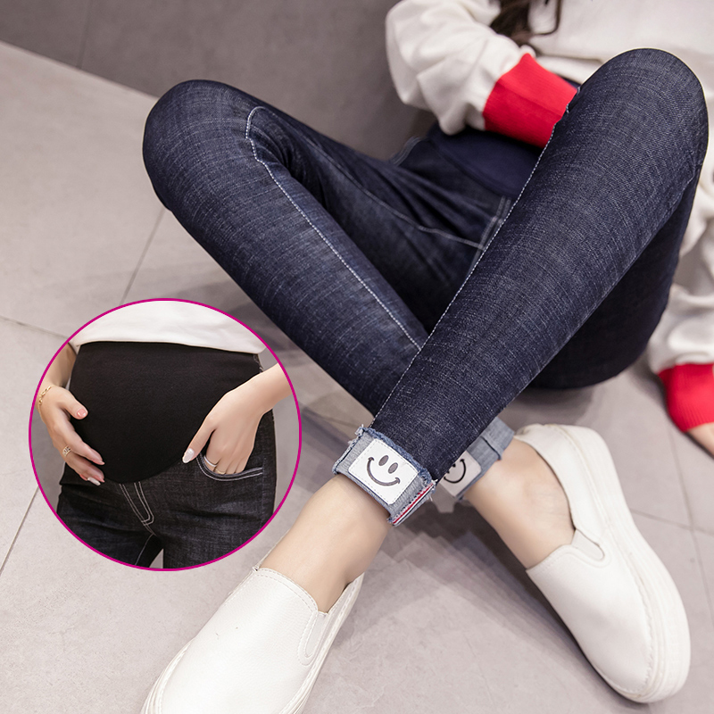 Pregnant women's pants in spring pants 2022 new sweaten jeans and pants outside wearing pants