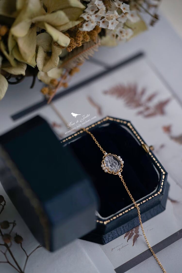 Juillet tháng bảy. Tại chỗ. DU nhà tùy chỉnh ~ kính harp hạt trong suốt cảm giác vòng đeo tay mạ bạc ngọc hồng lựu