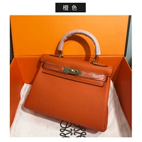 Оранжевый 28 см среднего размера